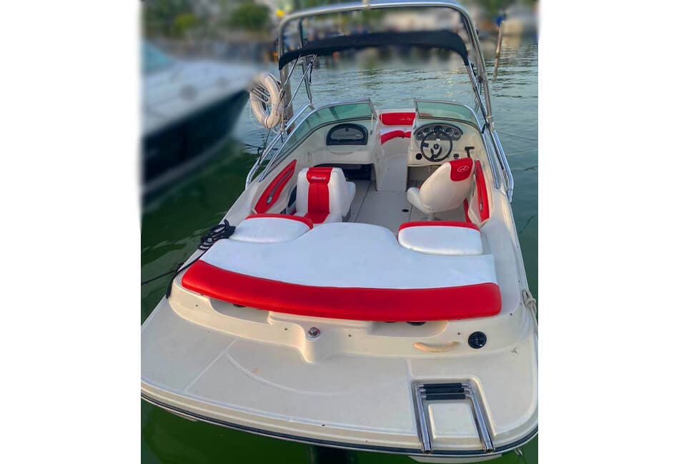 22 ft Sea Ray Sportster photo highlight 5