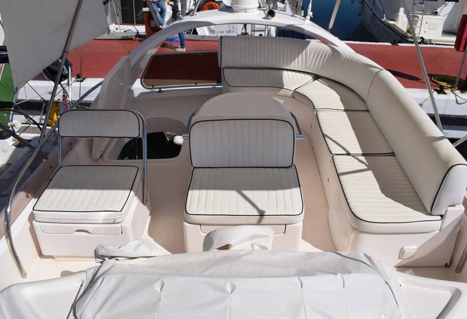 41 Ft Astondoa Motorboat photo highlight 2