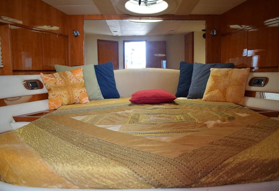41 Ft Astondoa Motorboat photo highlight 7