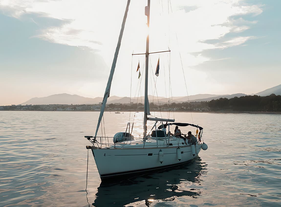 12.50m/ 42 Ft Beneteau Oceanis photo highlight 2