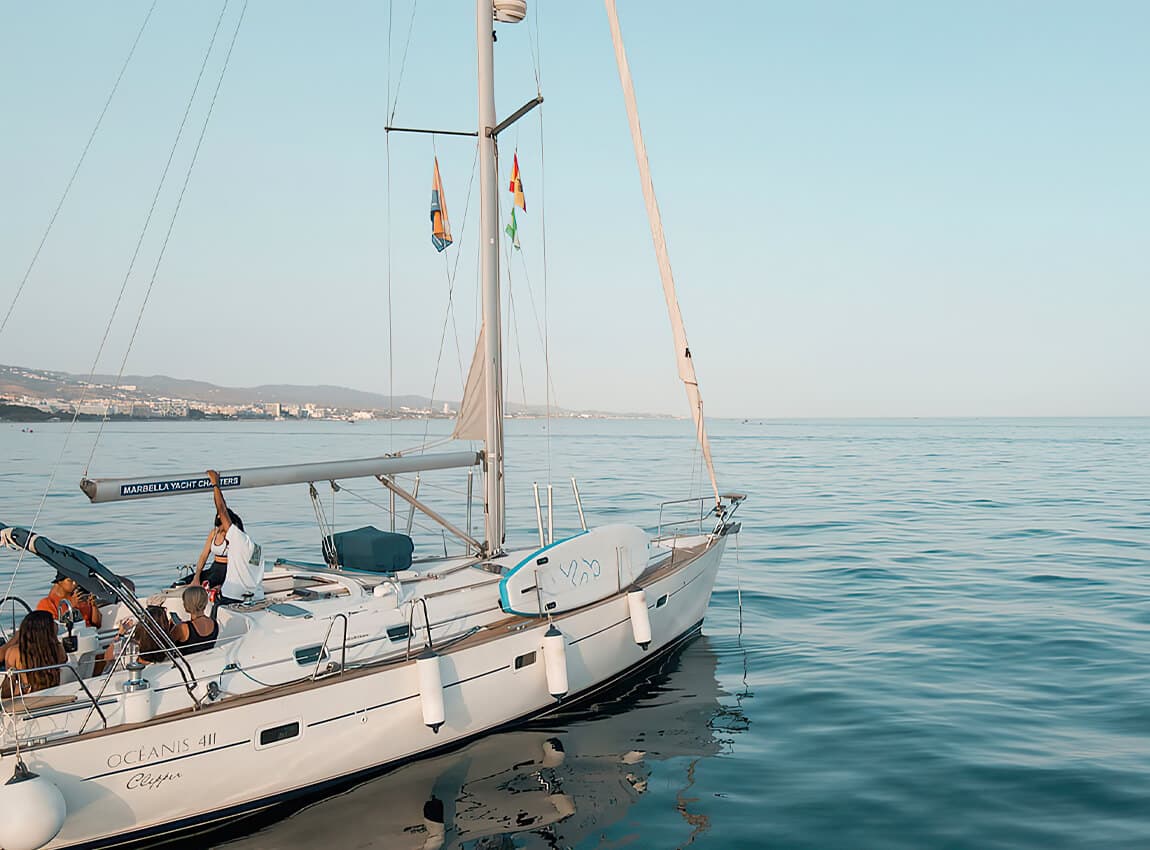 12.50m/ 42 Ft Beneteau Oceanis photo highlight 3