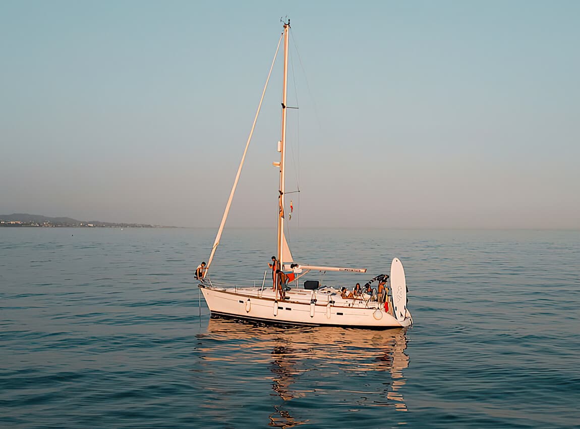 12.50m/ 42 Ft Beneteau Oceanis photo highlight 4