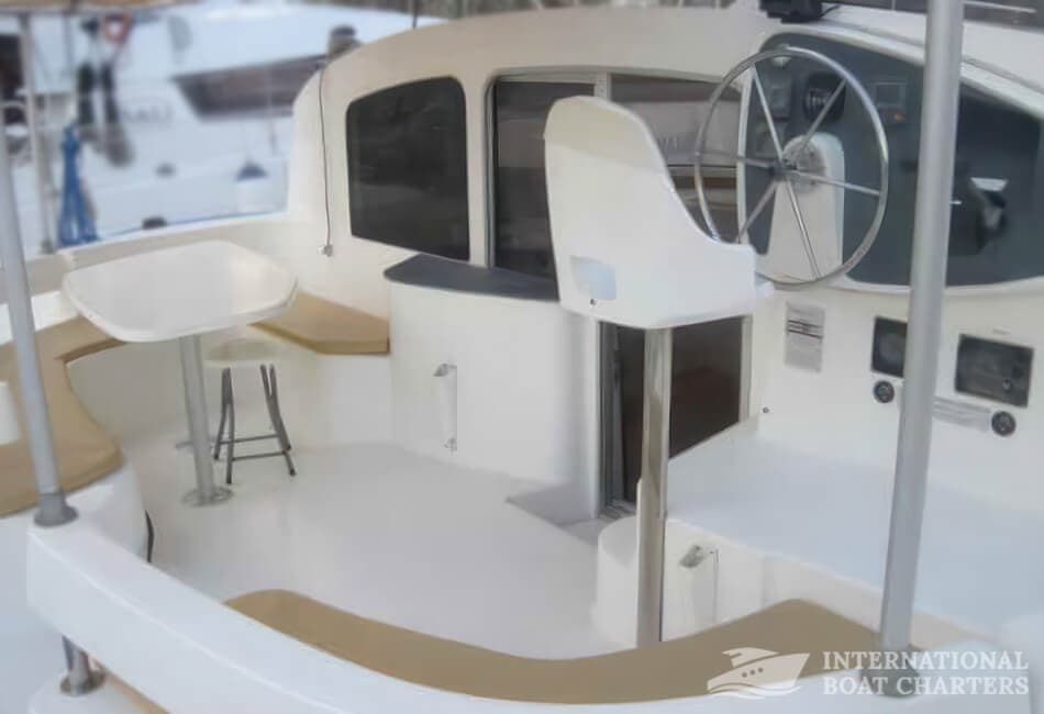 12.19m/40ft Fountaine Pajot 40 Sailing Catamaran photo highlight 5