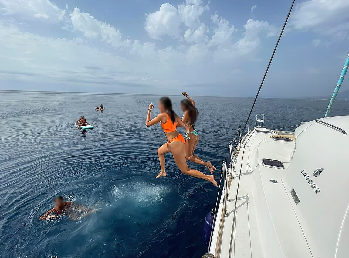 11.55m/ 38 Ft Majestic Lagoon 380 Catamaran photo highlight 12